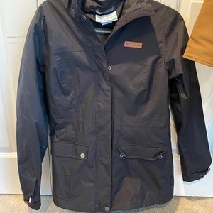 Women’s Columbia Rain Coat Small